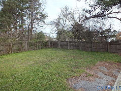 Tiny photo for 25610 Walkers Landing Court, North Dinwiddie, VA 23803 (MLS # 2606402)