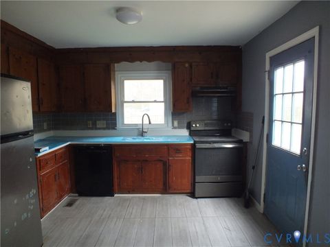 Tiny photo for 25610 Walkers Landing Court, North Dinwiddie, VA 23803 (MLS # 2606402)