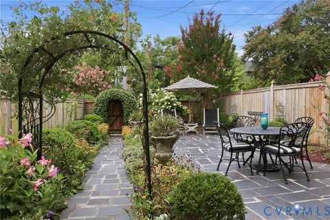 Tiny photo for 3125 Monument Avenue, Richmond, VA 23221 (MLS # 2621161)