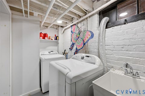 Tiny photo for 3125 Monument Avenue, Richmond, VA 23221 (MLS # 2621161)