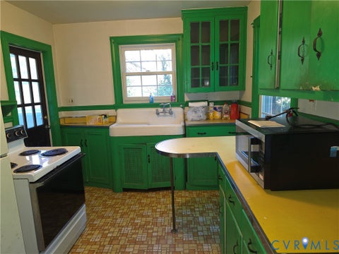 Tiny photo for 4114 Crestwood Road, Richmond, VA 23227 (MLS # 2628509)