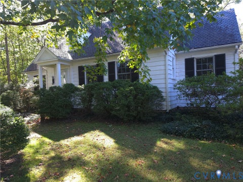 Tiny photo for 4114 Crestwood Road, Richmond, VA 23227 (MLS # 2628509)