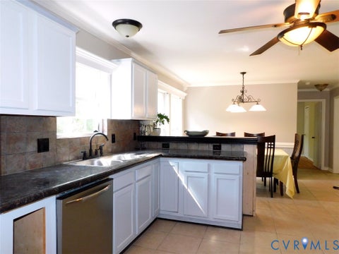 Tiny photo for 201 Deer Run RUN, Farmville, VA 23901 (MLS # 2626546)