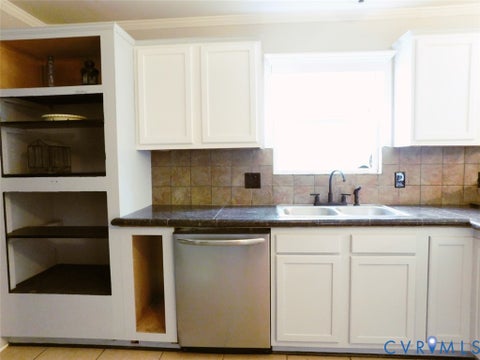 Tiny photo for 201 Deer Run RUN, Farmville, VA 23901 (MLS # 2626546)