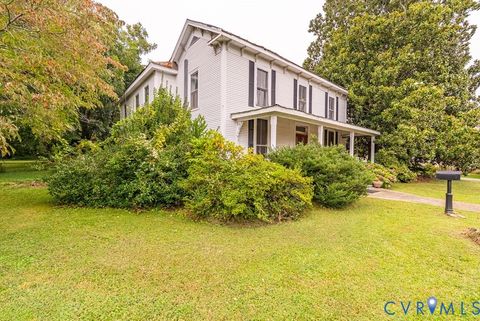Tiny photo for 304 W Sycamore Street, Chase City, VA 23924 (MLS # 2605718)