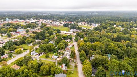 Tiny photo for 304 W Sycamore Street, Chase City, VA 23924 (MLS # 2605718)