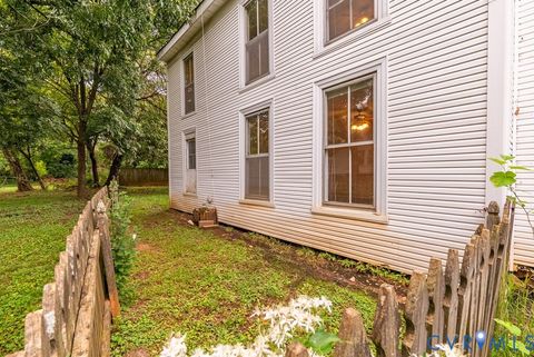 Tiny photo for 304 W Sycamore Street, Chase City, VA 23924 (MLS # 2605718)