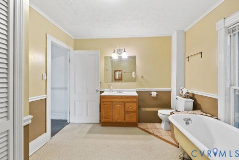 Tiny photo for 304 W Sycamore Street, Chase City, VA 23924 (MLS # 2605718)