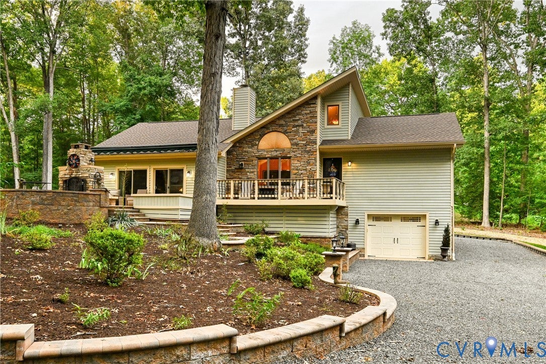 191 Oakwood Drive
