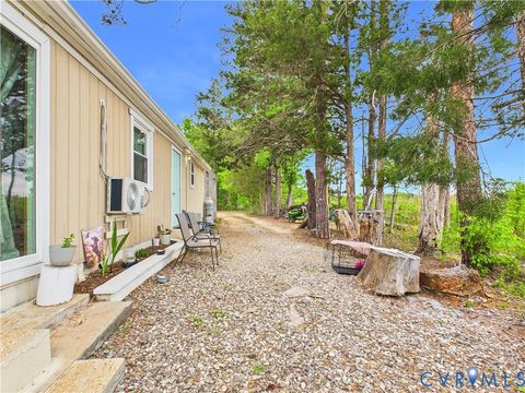 Tiny photo for 10015 Kings Highway Hwy, Drakes Branch, VA 23927 (MLS # 2611103)