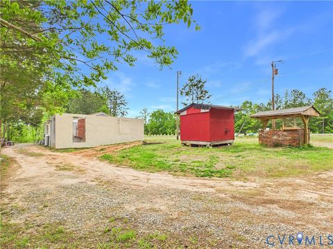 Tiny photo for 10015 Kings Highway Hwy, Drakes Branch, VA 23927 (MLS # 2611103)