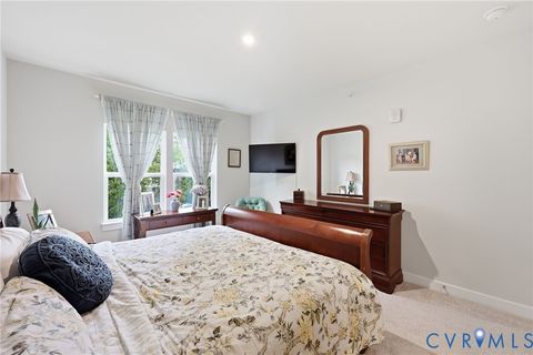 Tiny photo for 15801 Hallowell Ridge #304, Moseley, VA 23120 (MLS # 2620289)