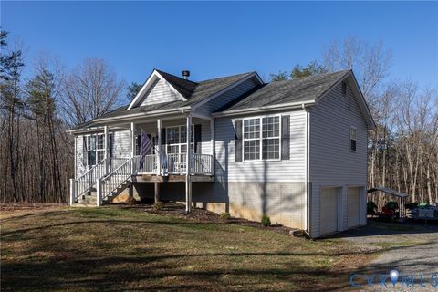 Photo of 120 Oak Forest Lane, Louisa, VA 23093 (MLS # 2604224)