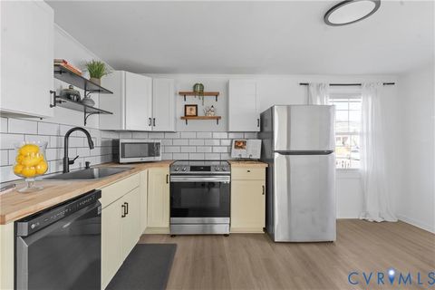 Tiny photo for 401 Hunt Avenue, Richmond, VA 23222 (MLS # 2522888)