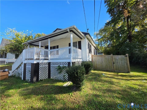 Tiny photo for 2406 Trenton Street, Hopewell, VA 23860 (MLS # 2628870)