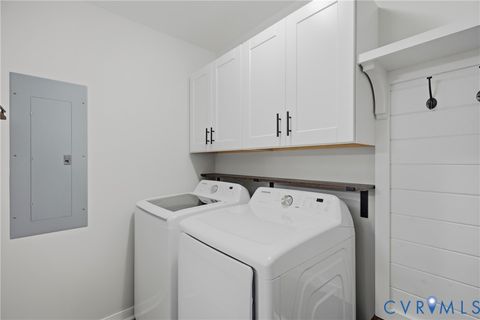 Tiny photo for 10009 Holly Road, Mechanicsville, VA 23116 (MLS # 2618917)