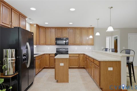 Tiny photo for 10009 Holly Road, Mechanicsville, VA 23116 (MLS # 2618917)