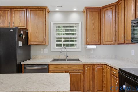 Tiny photo for 10009 Holly Road, Mechanicsville, VA 23116 (MLS # 2618917)