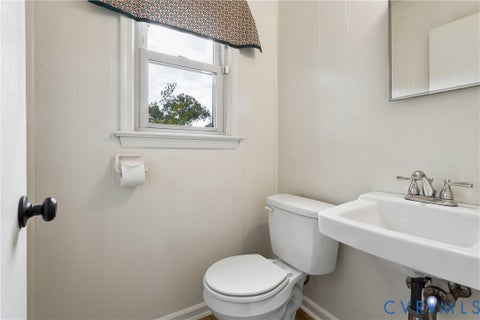 Tiny photo for 627 Sedgefield Drive, Newport News, VA 23605 (MLS # 2629335)