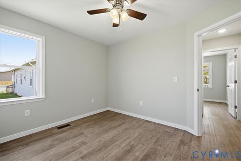 Tiny photo for 417 N 7th Avenue, Hopewell, VA 23860 (MLS # 2617427)
