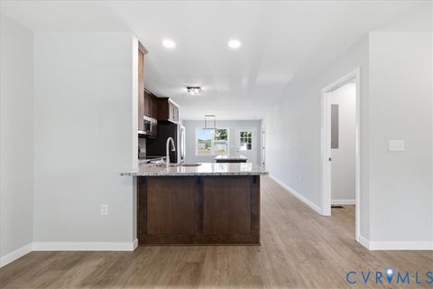 Tiny photo for 417 N 7th Avenue, Hopewell, VA 23860 (MLS # 2617427)