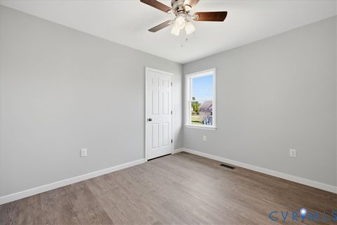 Tiny photo for 417 N 7th Avenue, Hopewell, VA 23860 (MLS # 2617427)