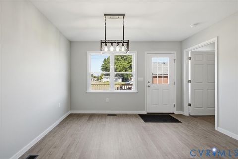 Tiny photo for 417 N 7th Avenue, Hopewell, VA 23860 (MLS # 2617427)