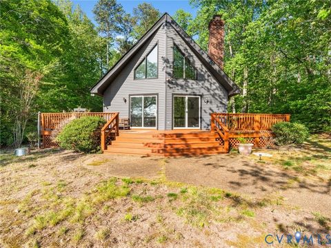 Tiny photo for 548 River Bluff Lane #H, King & Queen, VA 23085 (MLS # 2609231)