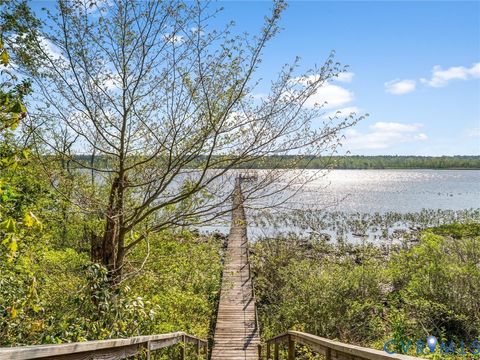 Tiny photo for 548 River Bluff Lane #H, King & Queen, VA 23085 (MLS # 2609231)