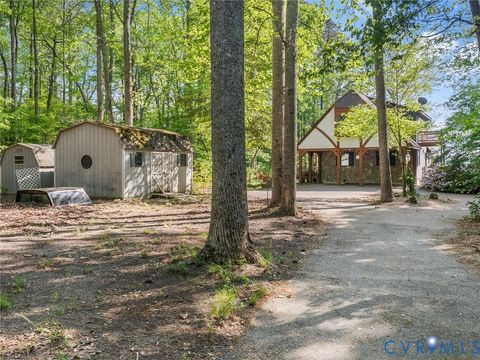 Tiny photo for 548 River Bluff Lane #H, King & Queen, VA 23085 (MLS # 2609231)