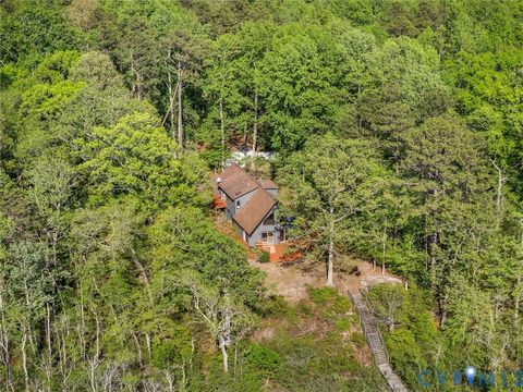 Tiny photo for 548 River Bluff Lane #H, King & Queen, VA 23085 (MLS # 2609231)