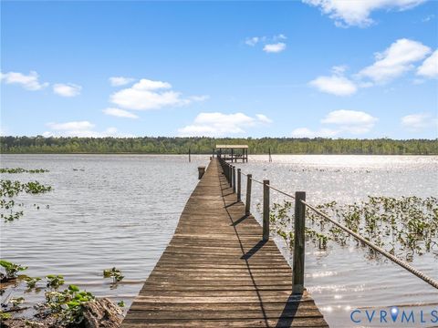 Tiny photo for 548 River Bluff Lane #H, King & Queen, VA 23085 (MLS # 2609231)