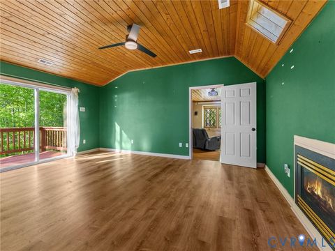 Tiny photo for 548 River Bluff Lane #H, King & Queen, VA 23085 (MLS # 2609231)