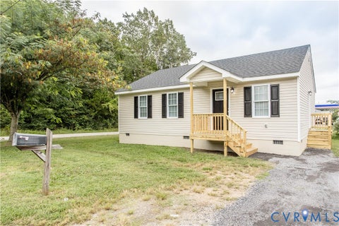 Tiny photo for 900 Cedar Street, Hopewell, VA 23860 (MLS # 2626532)