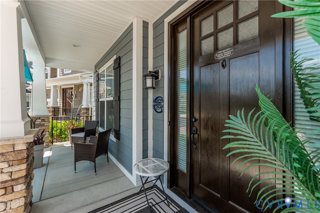 2489 Gold Leaf Circle