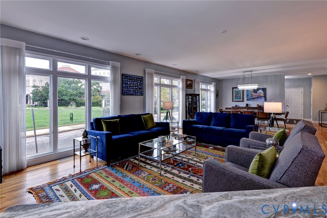 Norfolk, Virginia 23510, United States, 4 Bedrooms Bedrooms, ,4 BathroomsBathrooms,Residential,Pending,223225