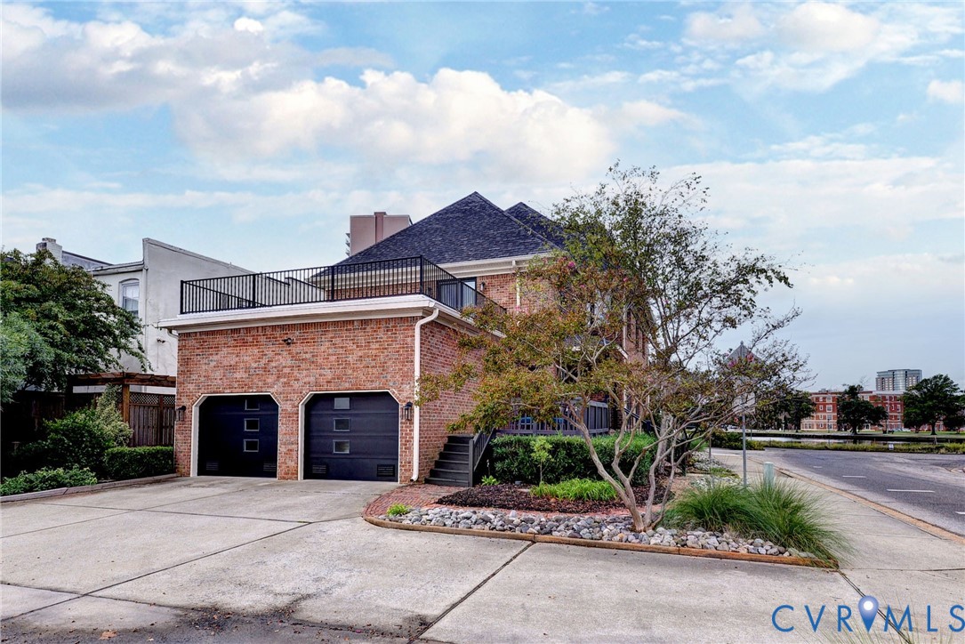 Norfolk, Virginia 23510, United States, 4 Bedrooms Bedrooms, ,4 BathroomsBathrooms,Residential,Pending,223225