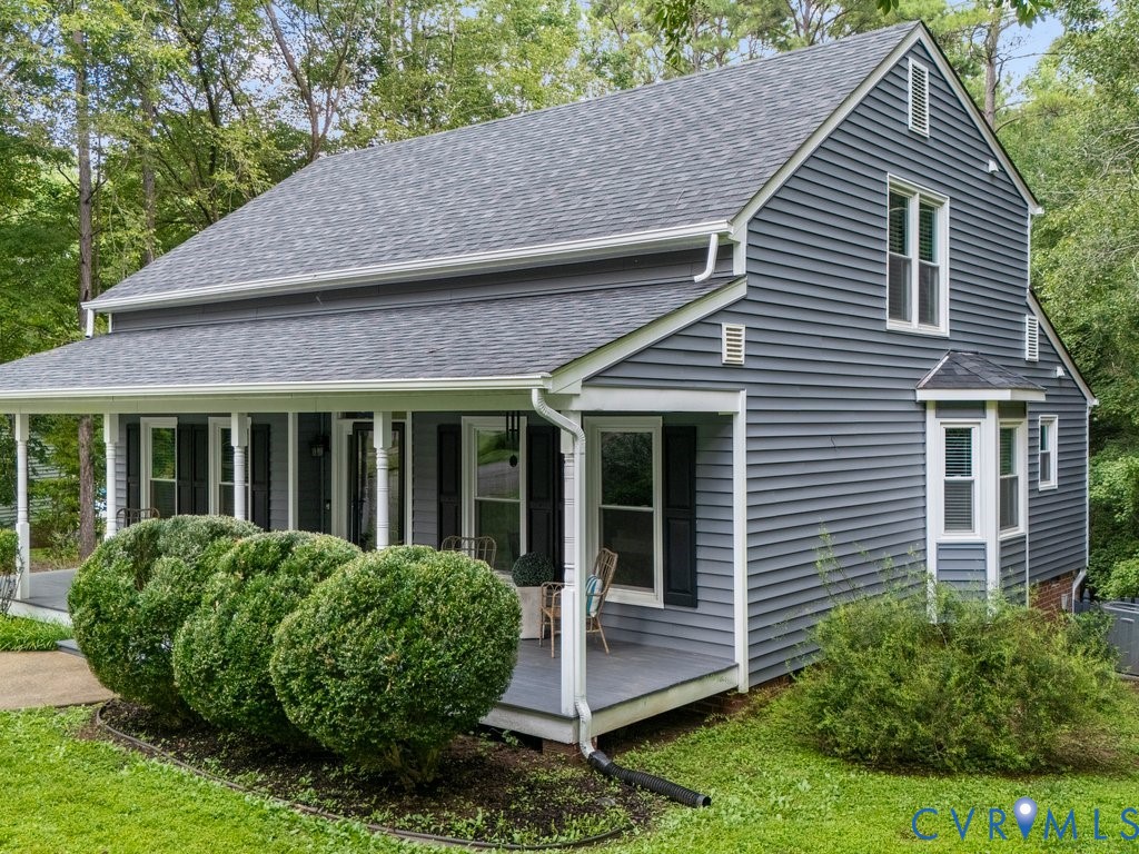2724 Ridgeview Road
