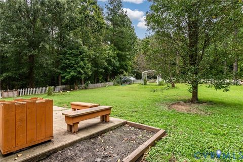 Tiny photo for 10785 Baltimore Road, Ford, VA 23850 (MLS # 2606917)