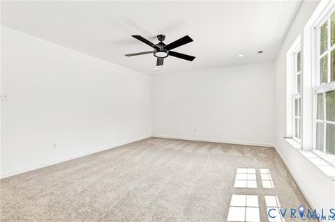 Tiny photo for 312 Union Drive, Ruther Glen, VA 22546 (MLS # 2614813)