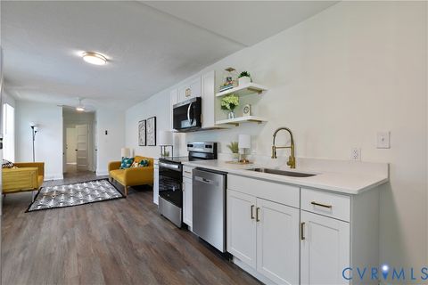 Tiny photo for 4 S Auburn Avenue, Richmond, VA 23221 (MLS # 2609555)