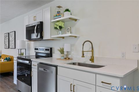 Tiny photo for 4 S Auburn Avenue, Richmond, VA 23221 (MLS # 2609555)