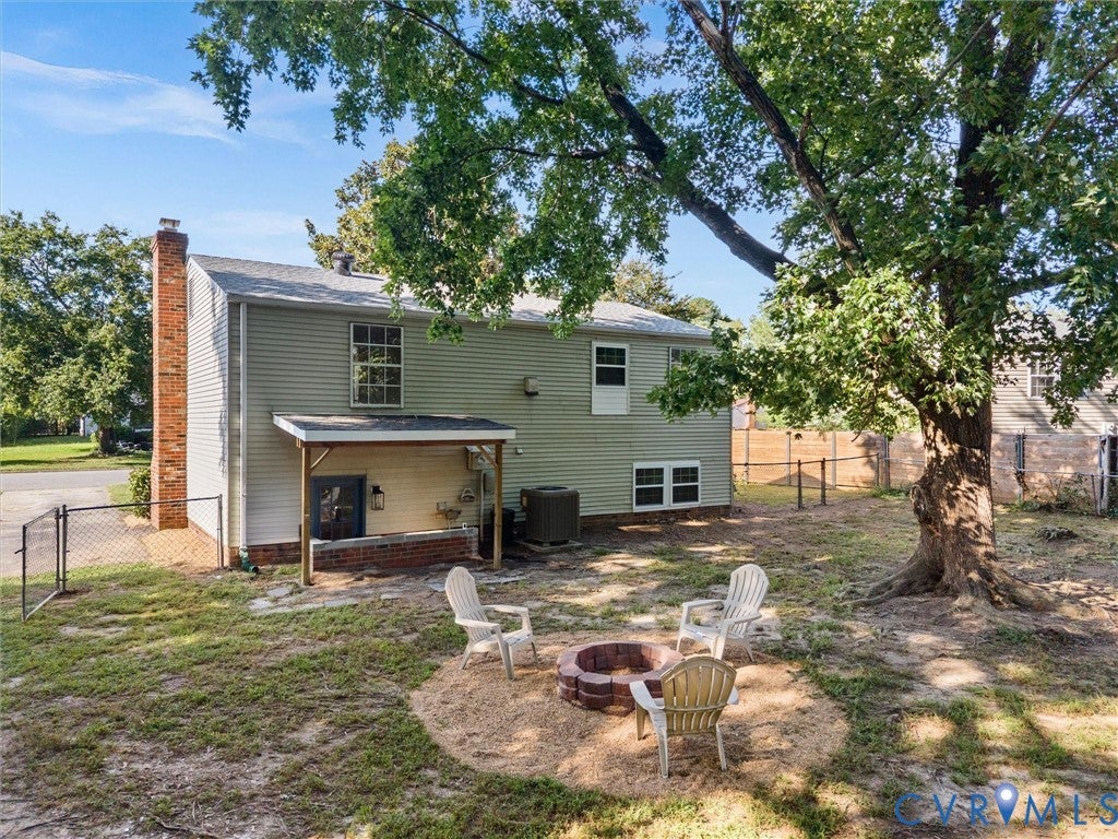 5907 Stella Road