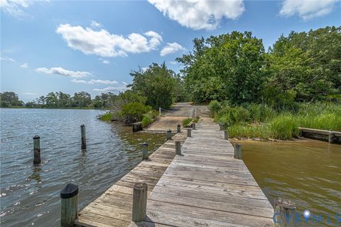 Tiny photo for 1093 Island Point Road, Heathsville, VA 22473 (MLS # 2606094)