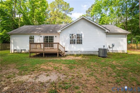 Tiny photo for 2099 Yacht Club Road, Hayes, VA 23072 (MLS # 2613196)