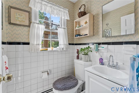 Tiny photo for 10205 Gwynnbrook Road, Richmond, VA 23235 (MLS # 2622893)