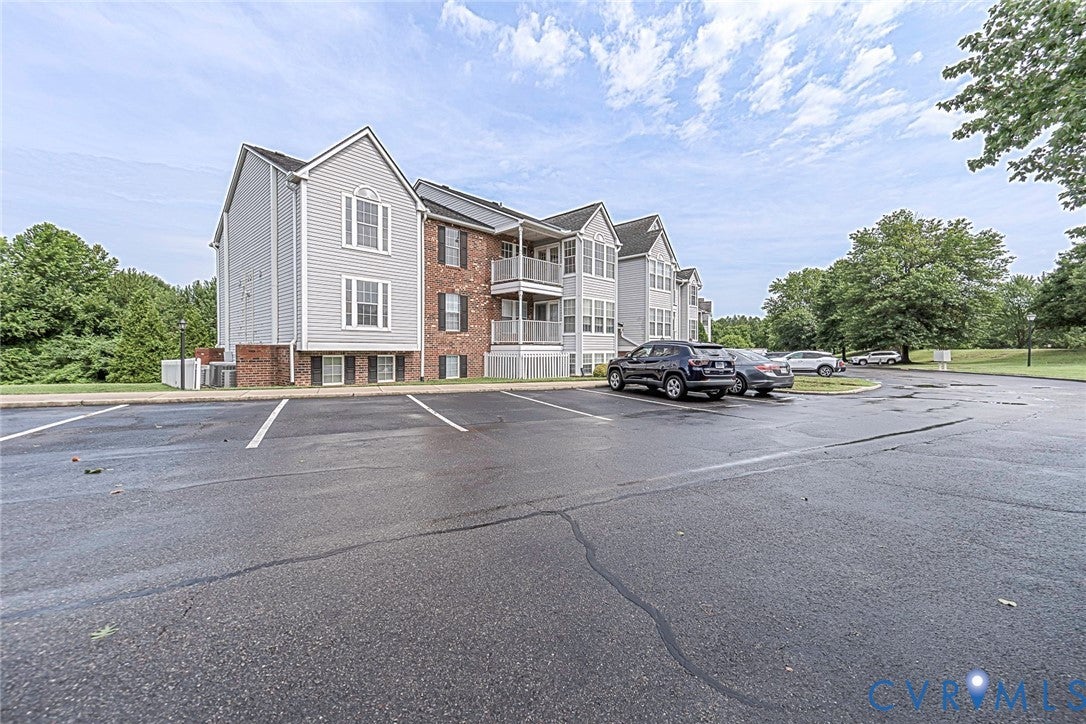 10211 Wolfe Manor Court 11 - Photo 3