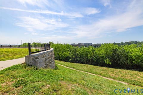 Tiny photo for 733 S Pine Street, Richmond, VA 23220 (MLS # 2616165)