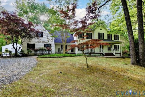 Photo of 16101 Daybreak Lane, Beaverdam, VA 23015 (MLS # 2604186)