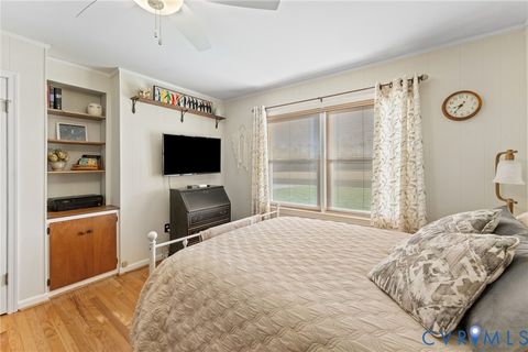 Tiny photo for 426 Lara Road, Lancaster, VA 22503 (MLS # 2608378)